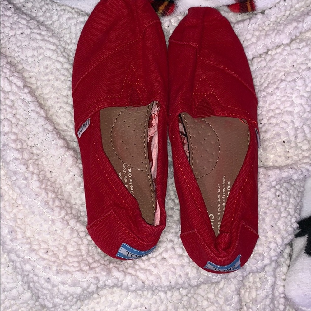 Girls Toms